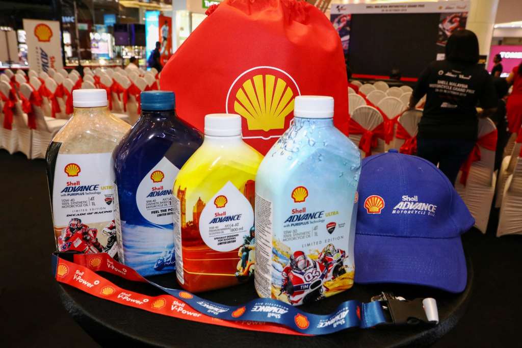 The new Shell Advance Limited Edition Packs