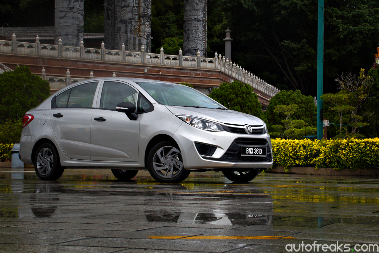 2016_Proton_Persona_Standard_review (4)