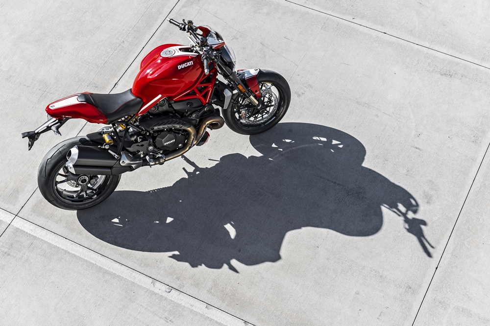 Ducati Monster 1200 R (4)