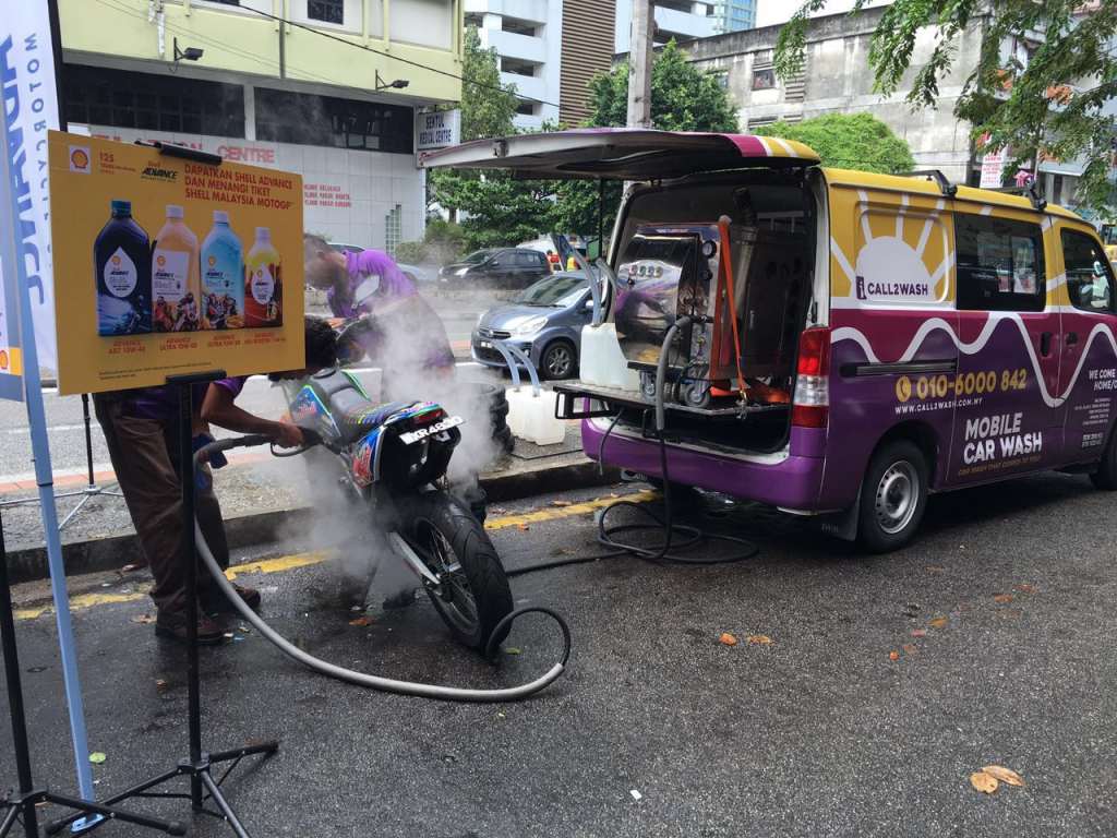 Free bike steamwash with every purchase of Shell Advance Ultra