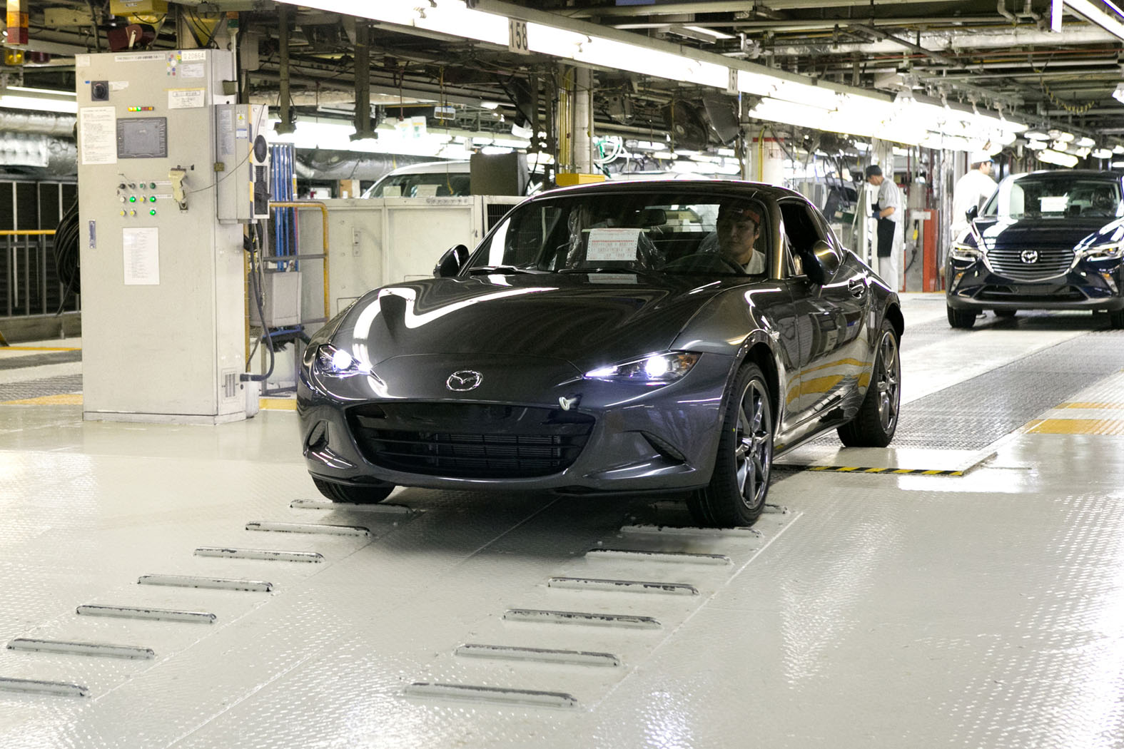 Mazda_MX-5_RF (1)