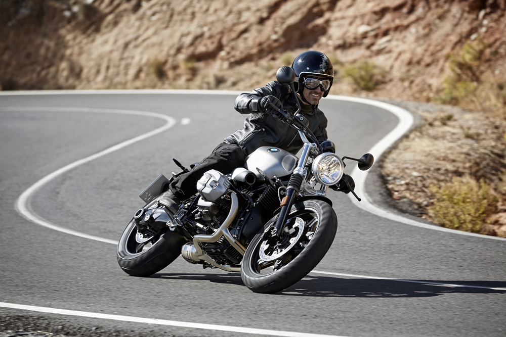 The new BMW R nineT Scrambler (2)