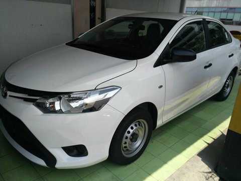 Toyota_Limo_Indonesia_2