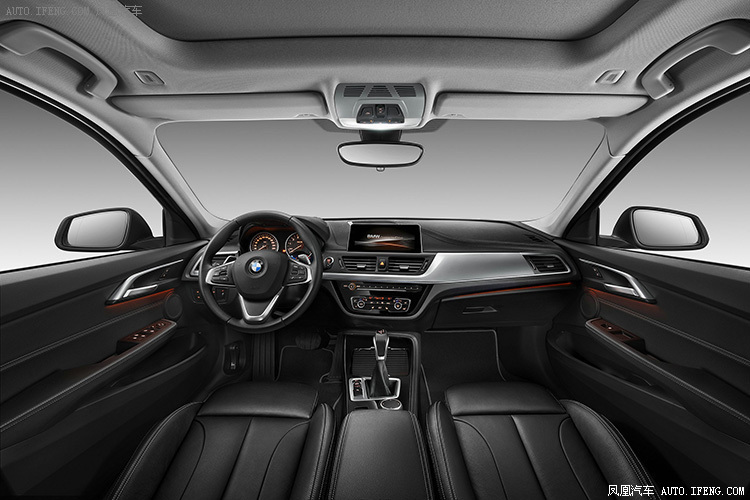 2016_BMW_1_Series_Sedan_Interior