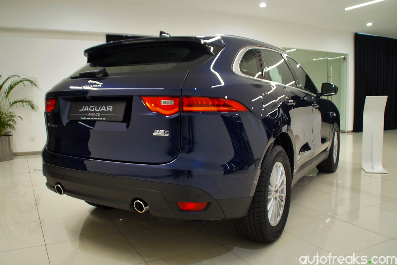 2016_Jaguar_F-Pace_Preview (10)