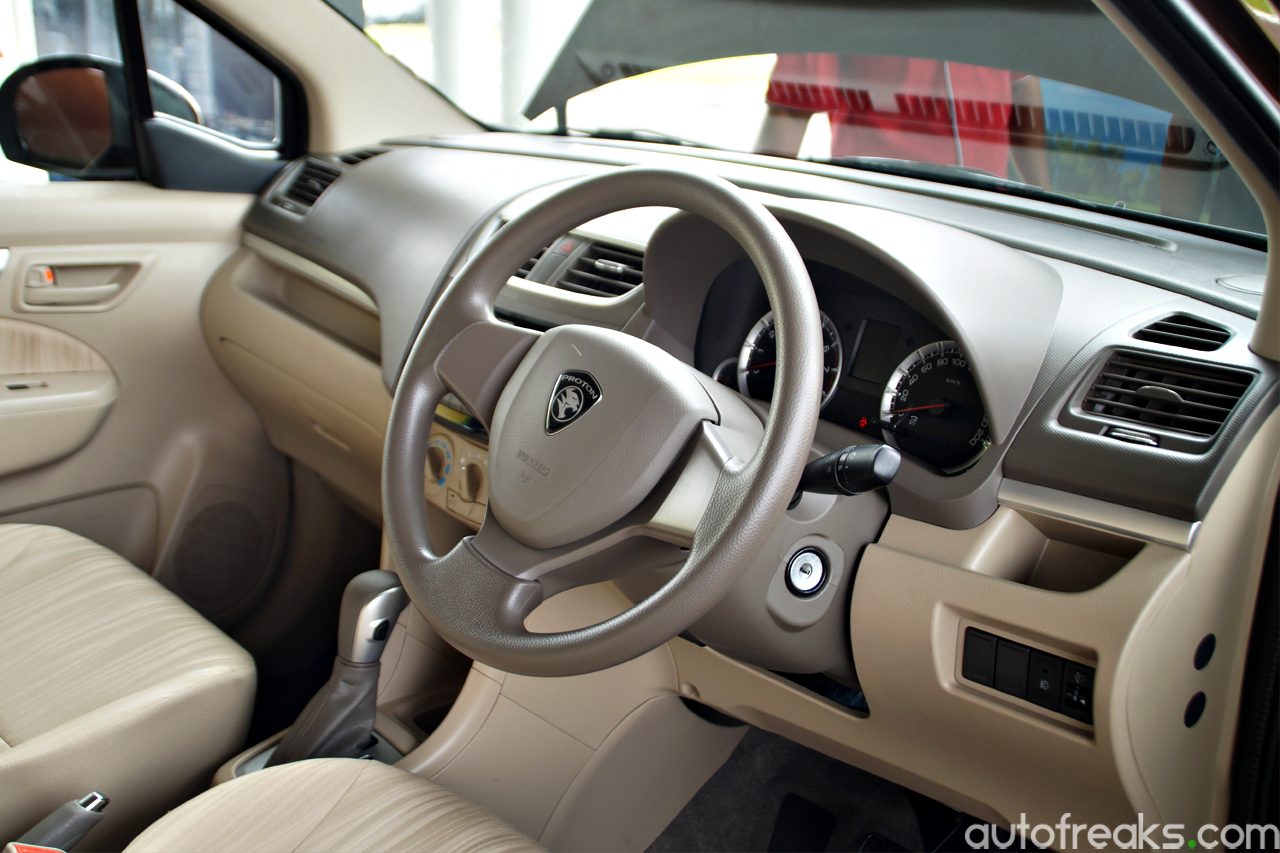 2016_Proton_Ertiga_launch (9)