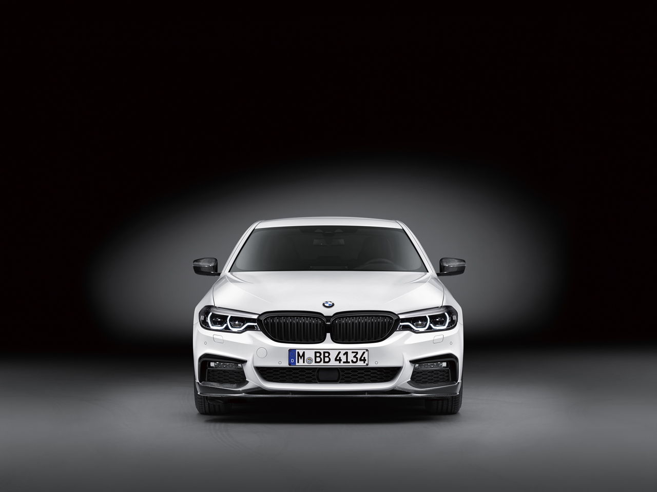 2017_BMW_G30_5_Series_M_Performance (13)