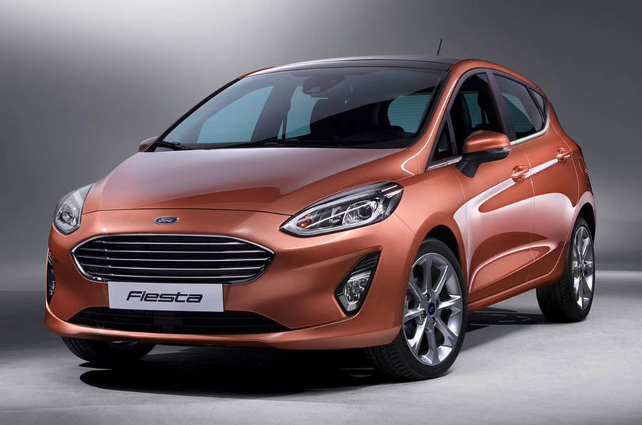 2017_Ford_Fiesta_Titanium_1