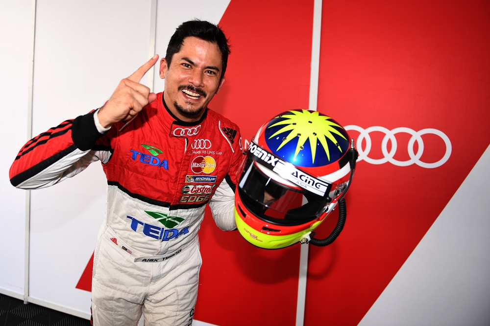 Alex Yoong (MAL) Audi TEDA Racing Team celebrates Pole Position at Audi R8 LMS Cup, Rd11 and Rd12, Shanghai International Circuit, Shanghai, China, 4-5 November 2016.