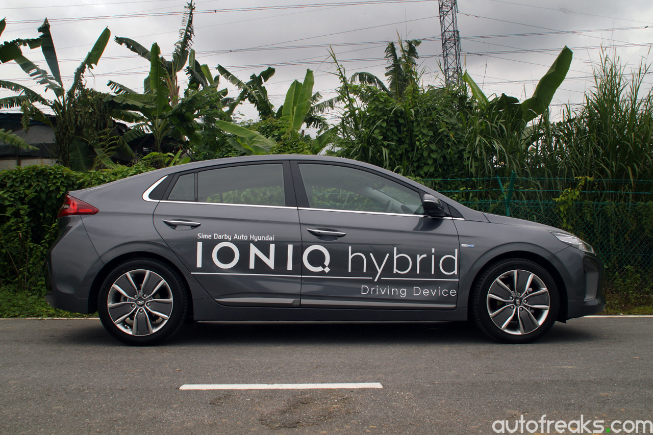 Hyundai_Ioniq_Preview (16)