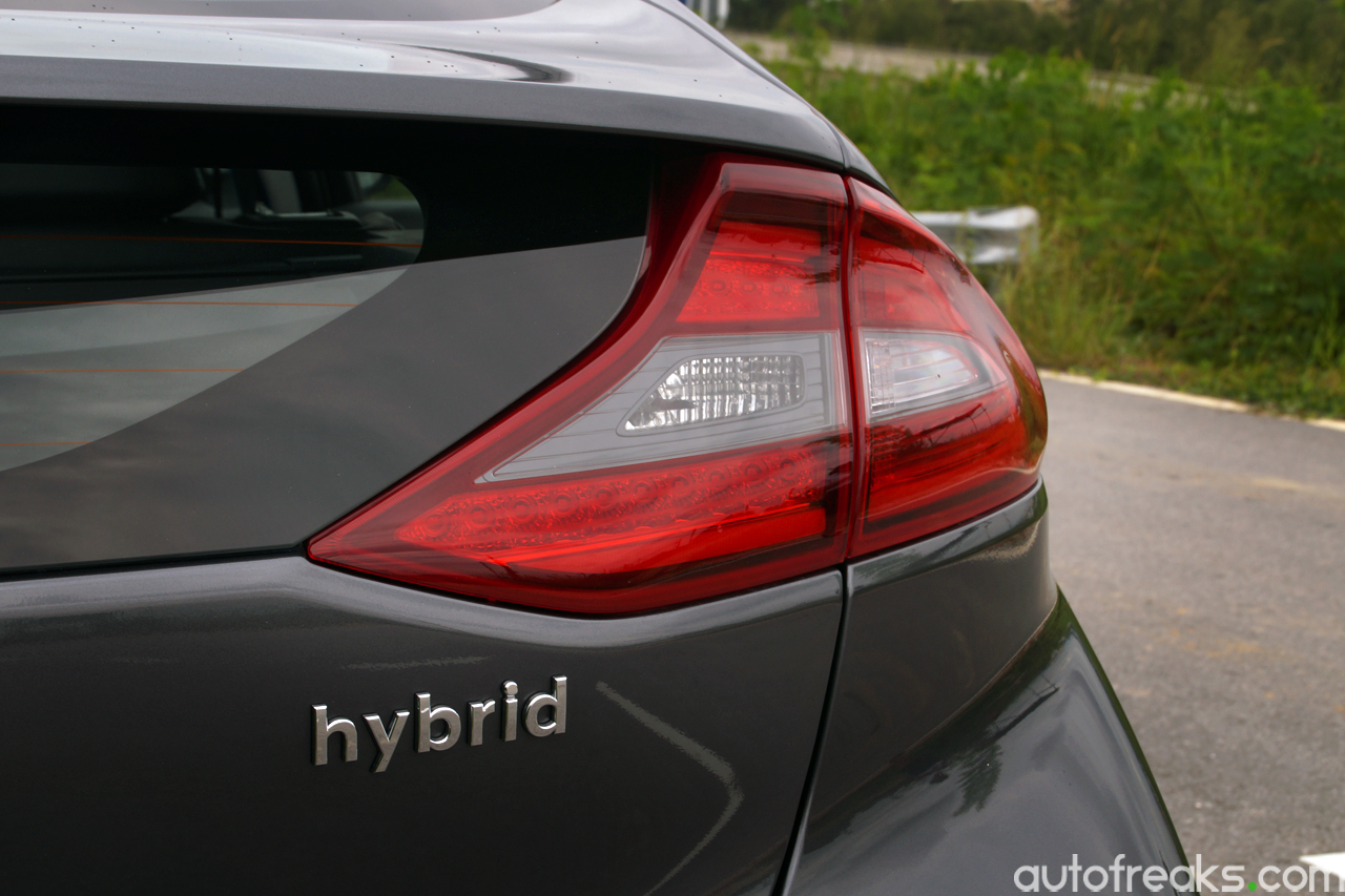 Hyundai_Ioniq_Preview (18)