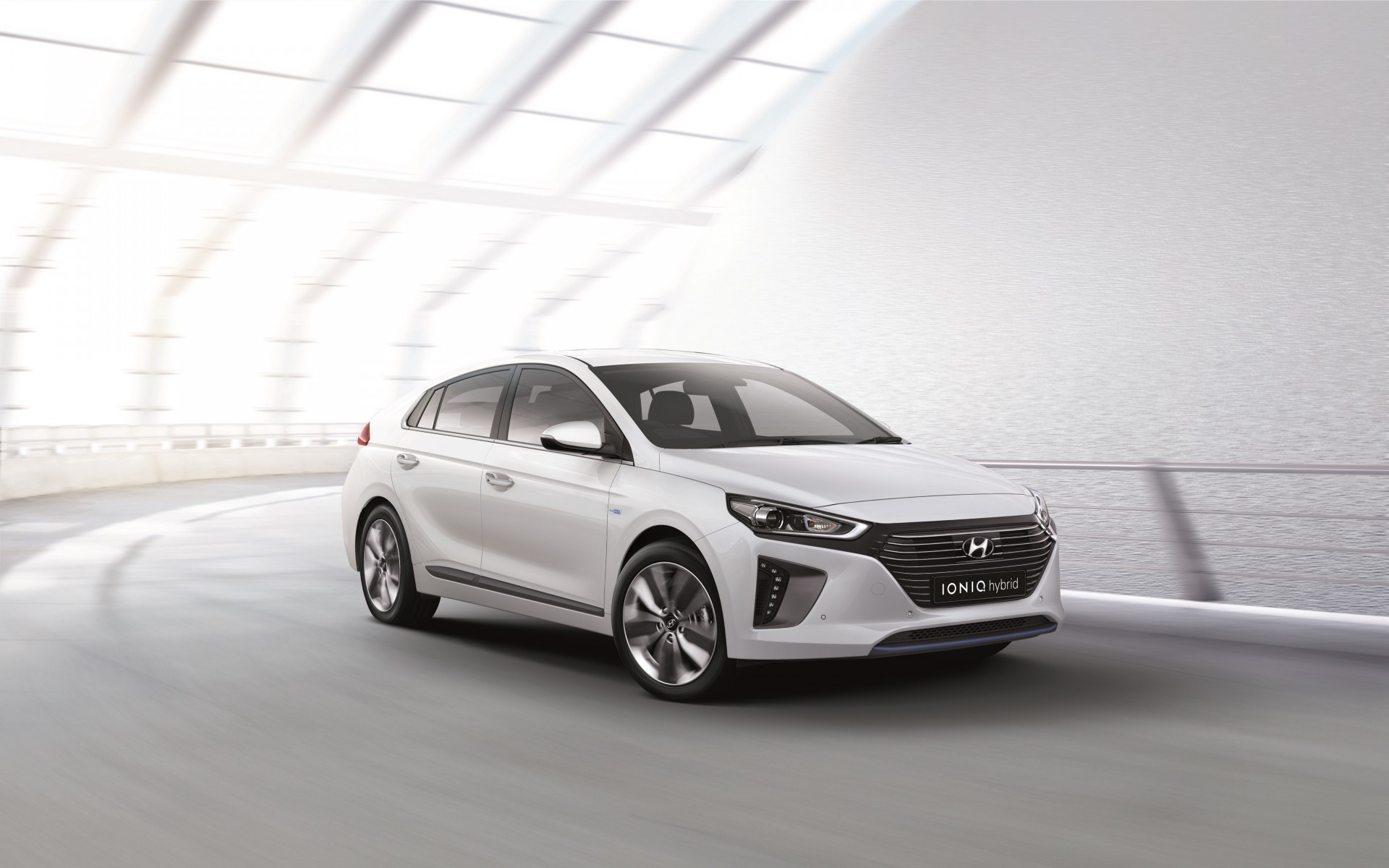 IONIQ Hybrid