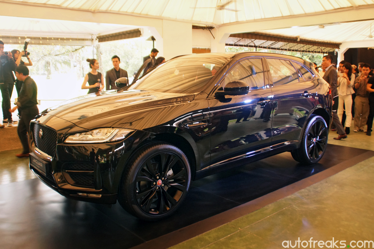 Jaguar_F-Pace_launch (1)