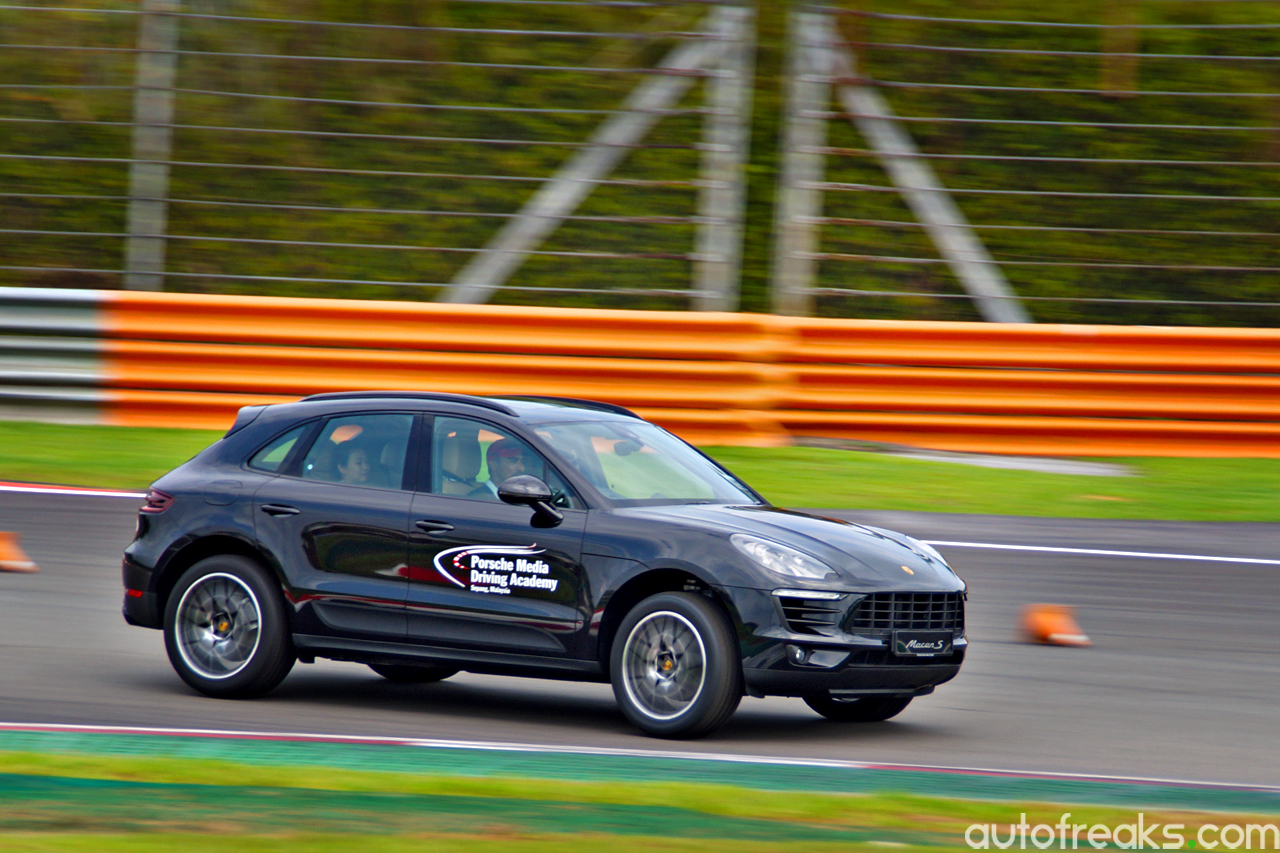 Porsche_Media_Driving_Academy_2016_AF (4)