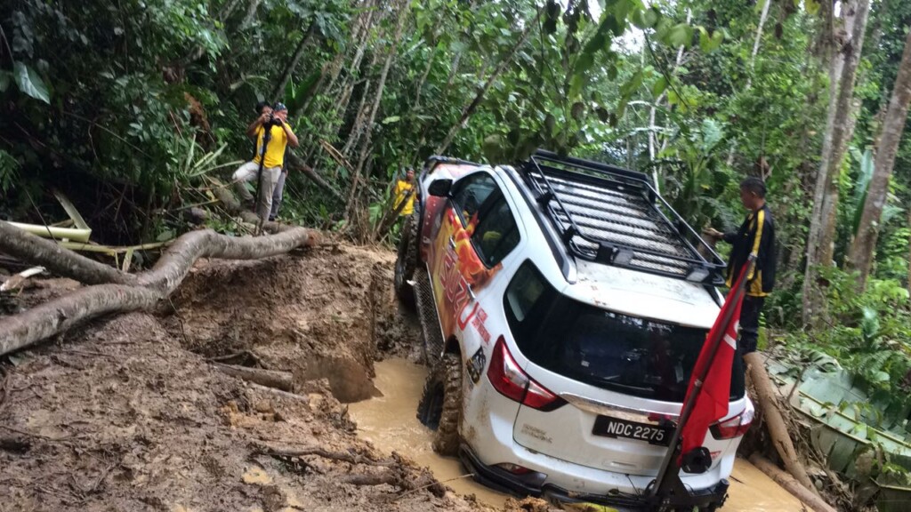The Isuzu mu-X Monster took every challenge on the trail with aplomb