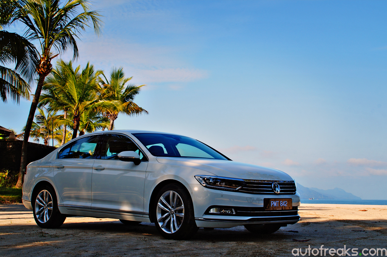 Volkswagen_Passat_B8_Media_Drive (26)