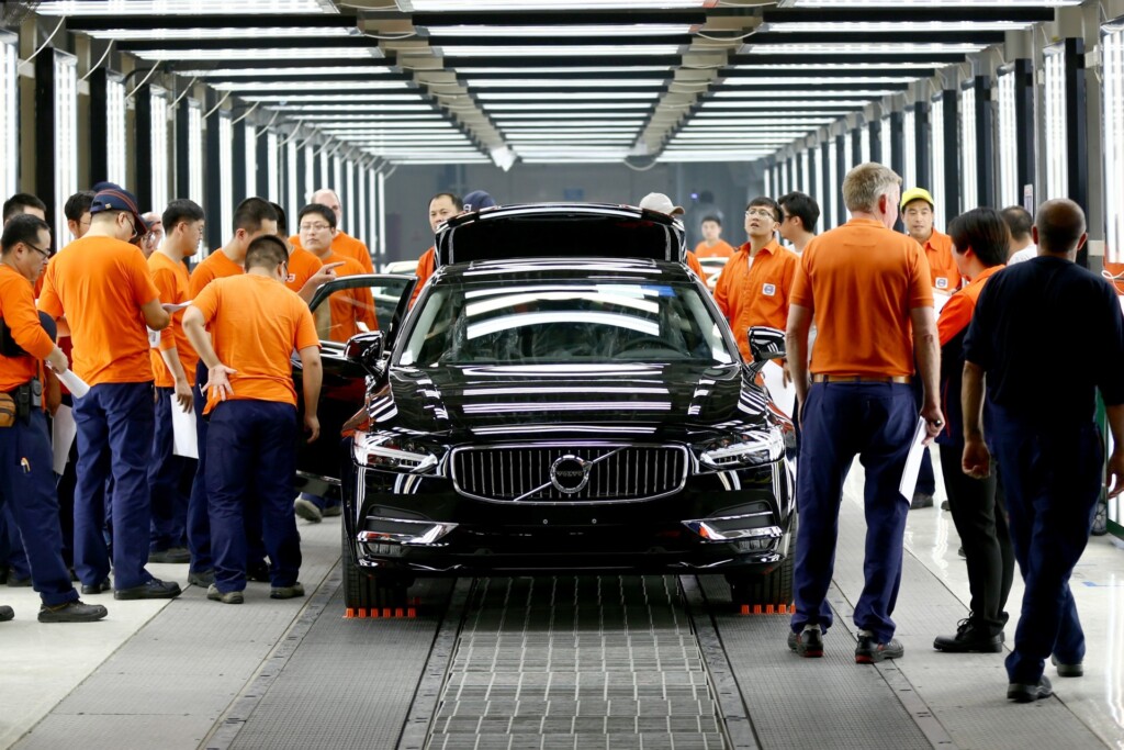 Volvo Manufacturing Plant in China (21)