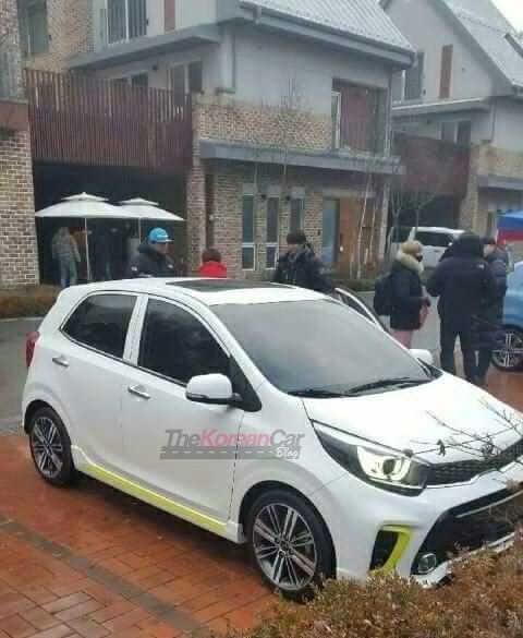 2017_Kia_Picanto_spied_1