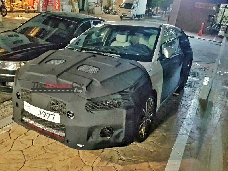 2019_Hyundai_Veloster_Spied_1