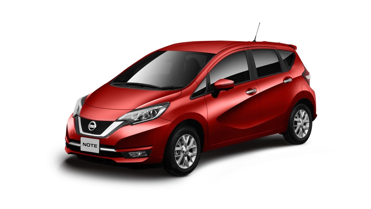 2017_Nissan_Note_Thailand_1