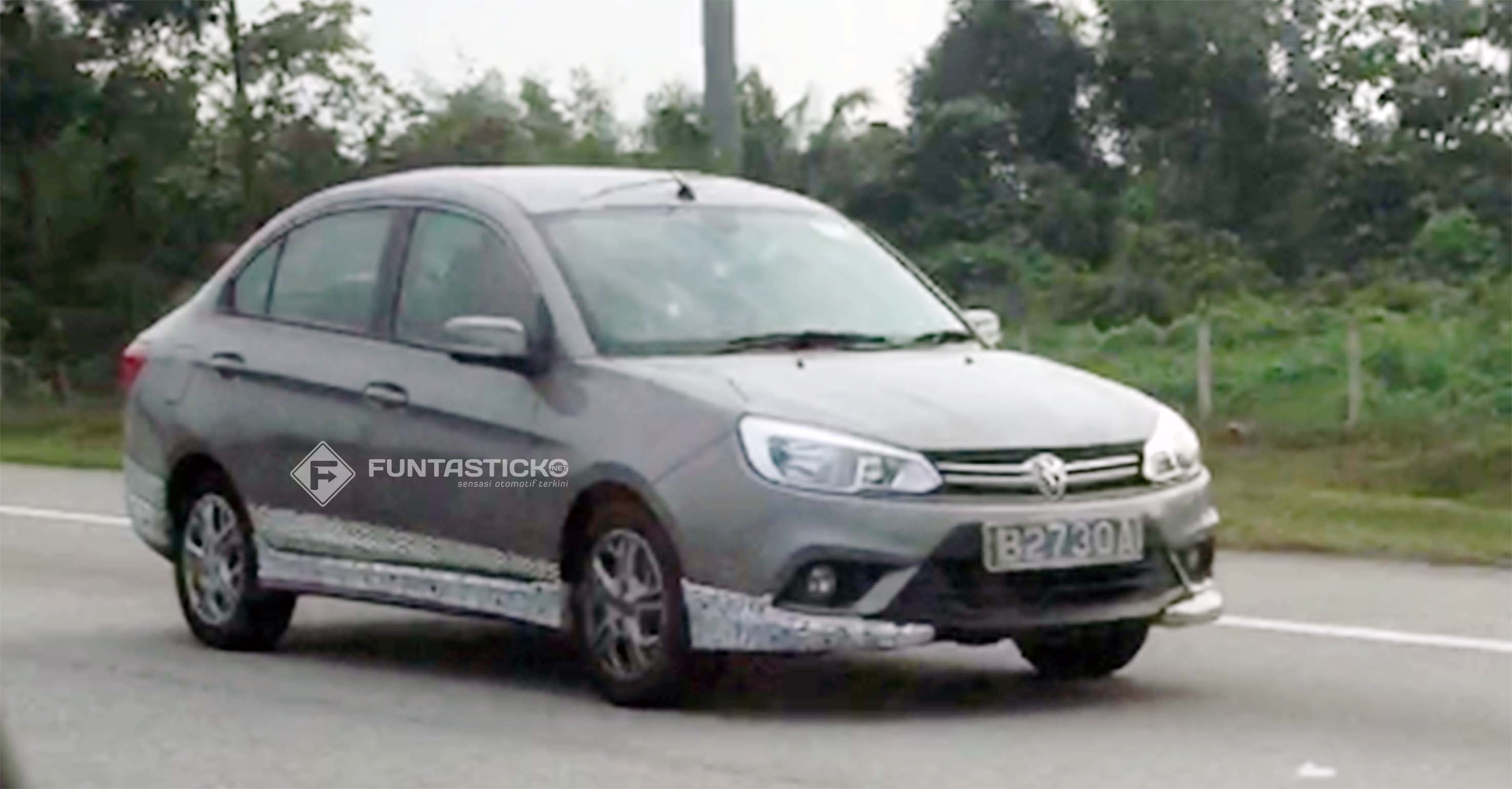 2017_Proton_Saga_SE_Spied_5