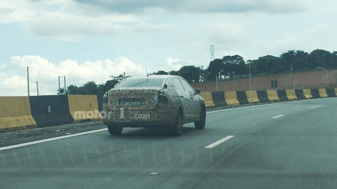 2018_Volkswagen_Vento_Spied_Brazil_1