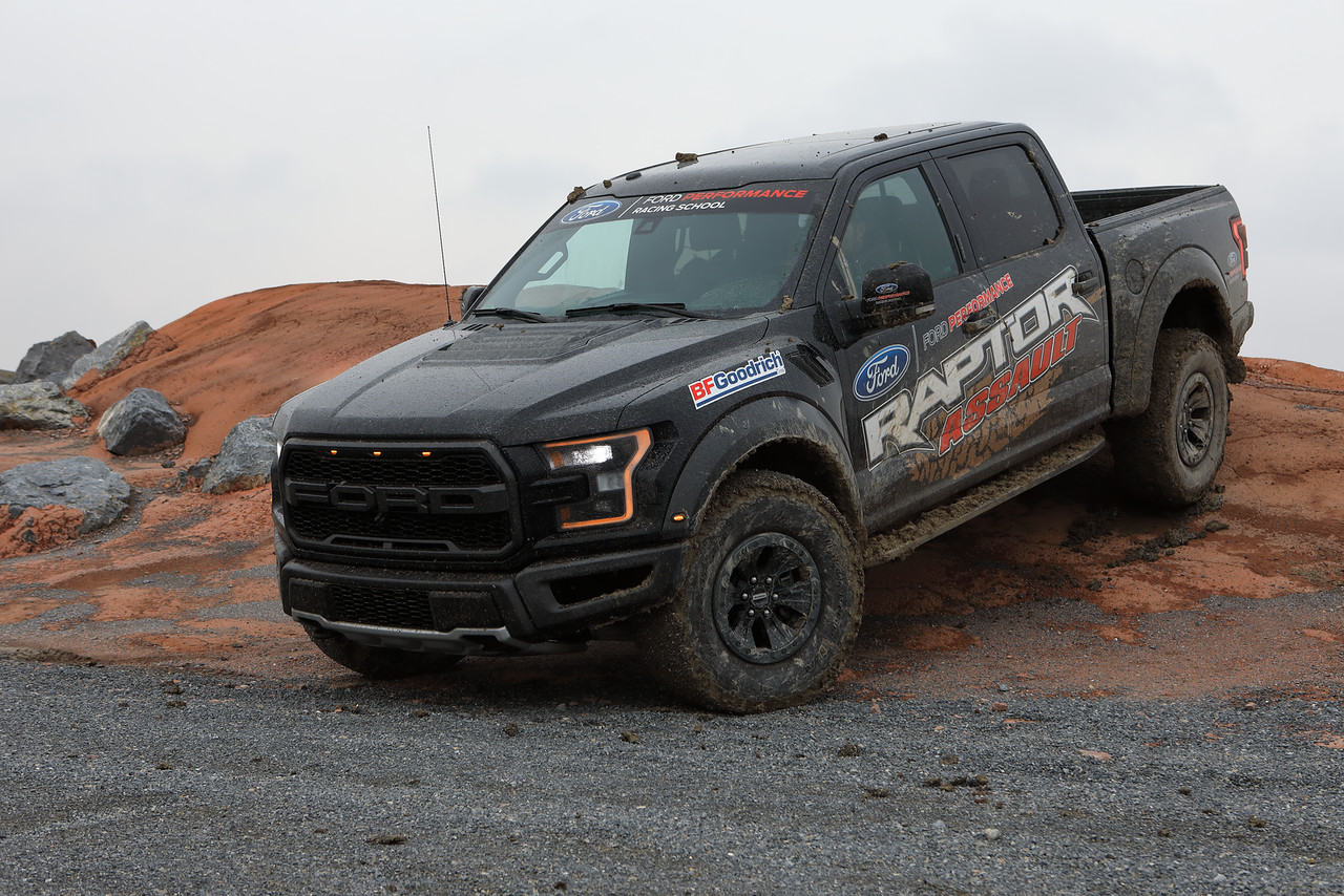 Ford providing complimentary off-road driving instruction exclusively to 2017 F-150 Raptor owners at Ford Performance Racing School in Grantsville, Utah. (Credit: Ford Performance Racing School)