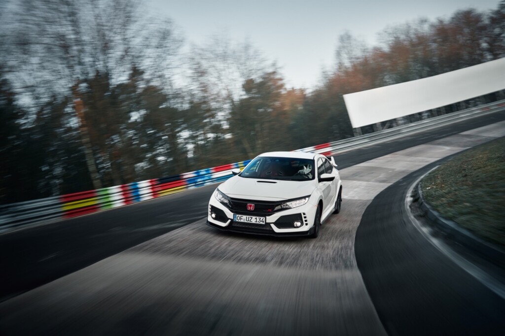 The Honda Civic Type R sets a new FWD record on the Nurburgring [+video