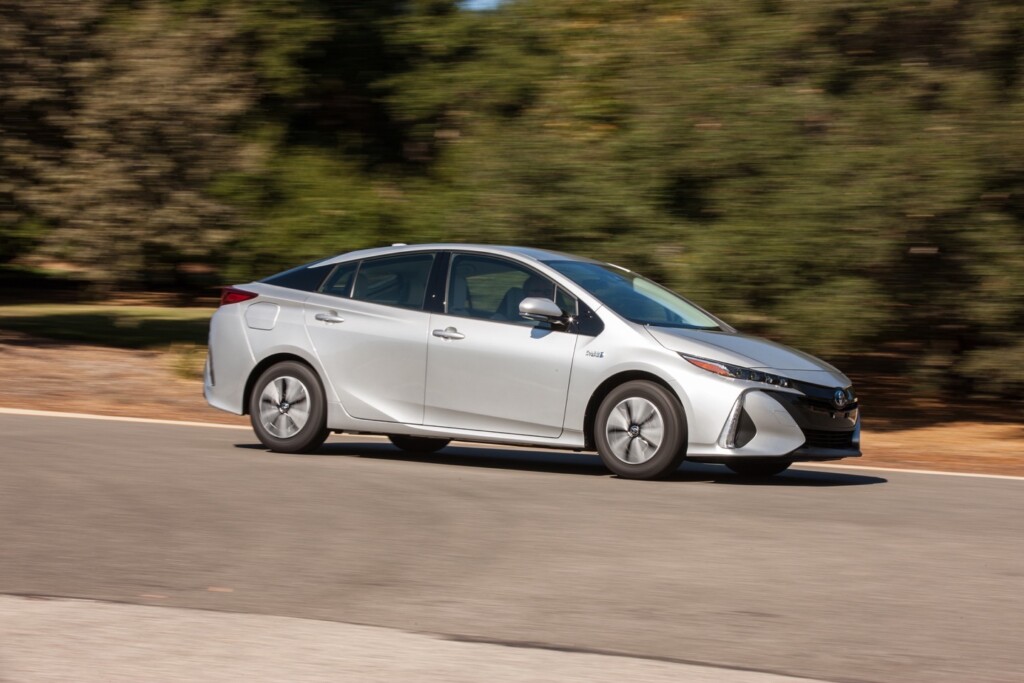 Toyota aims to electrify entire range by 2025 - Autofreaks.com