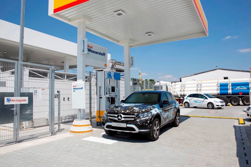 H2 MOBILITY partners open two new hydrogen (H2) stations in the Rhine-Main Area 