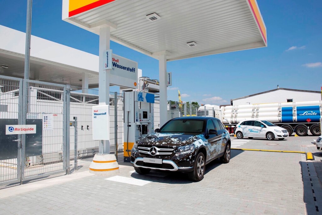 H2 MOBILITY partners open two new hydrogen (H2) stations in the Rhine-Main Area